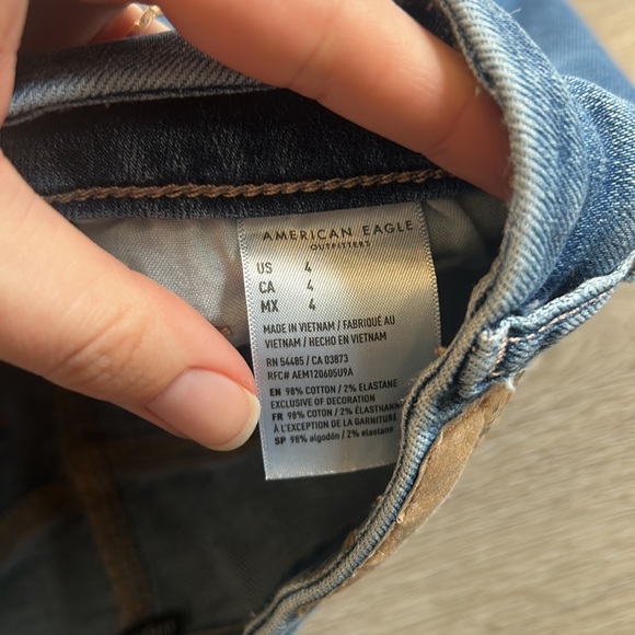 American Eagle Curvy Hi-Rise Shortie shorts - Picture 6 of 6